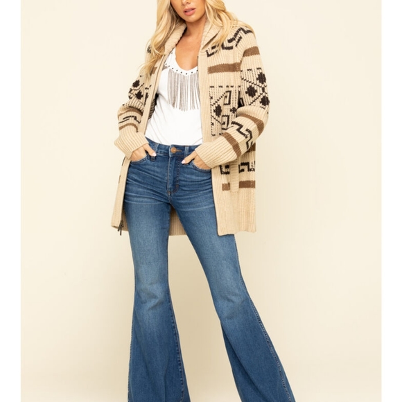 RESTOCKED! WOMEN'S LONG WESTERLEY CARDIGAN - Picture 4 of 12